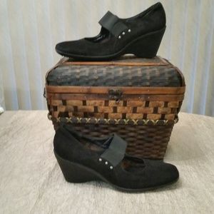 Aquatalia By Marvin K Wedge Pumps, Size 7.5